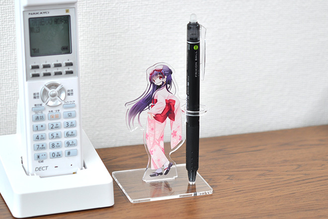 アクリルペンスタンド本体にフルカラー印刷