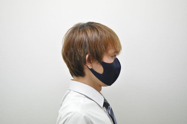 オリジナルマスクの着用イメージ