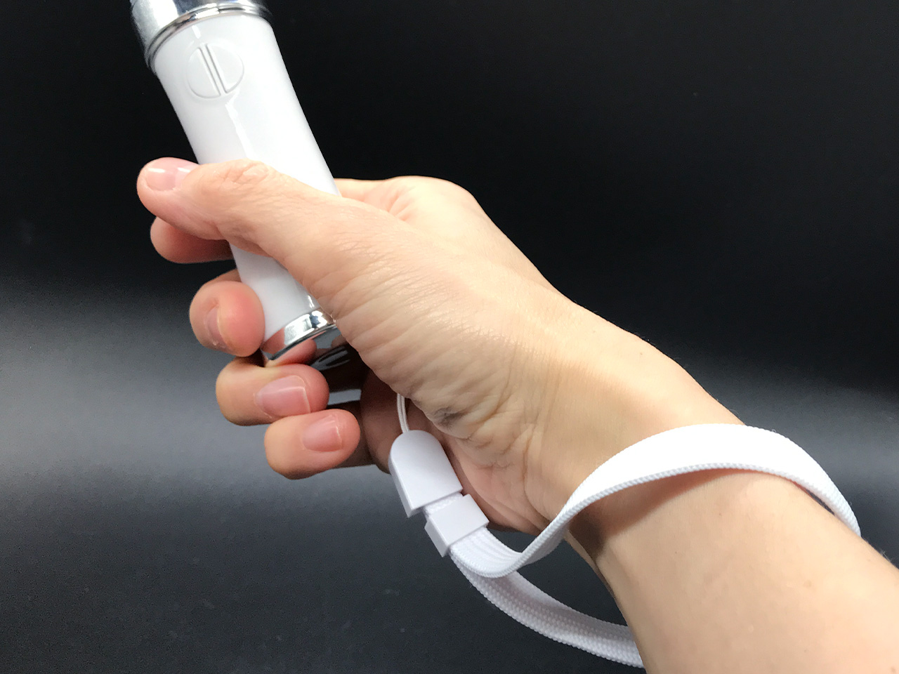 ショートストラップ