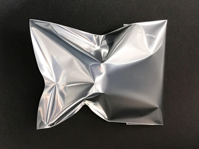 アルミ蒸着袋に封入したリングライト