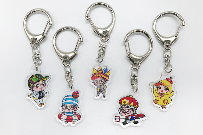 明るくてカラフル！持ち歩きたくなるちびキャラキーホルダー