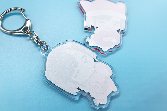 ピンクジャージとサンタ衣装がかわいいアクリルキーホルダー