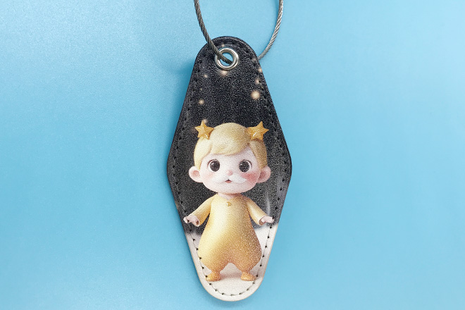 丸みのあるイラストがかわいいPUレザーキーホルダー