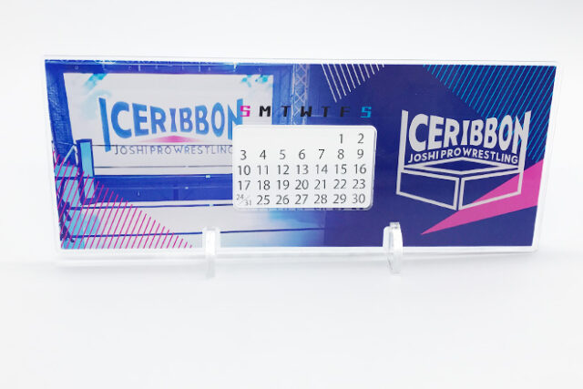 プロレスリングをモチーフにした幾何学デザインのアクリル万年カレンダー