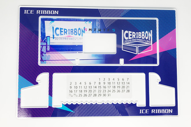 幾何学デザインで飾るアクリル万年カレンダー