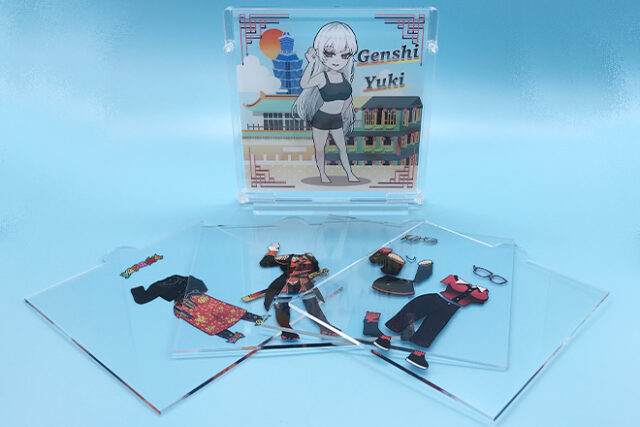 衣装と装飾品で変化を楽しめる着せ替えアクスタ