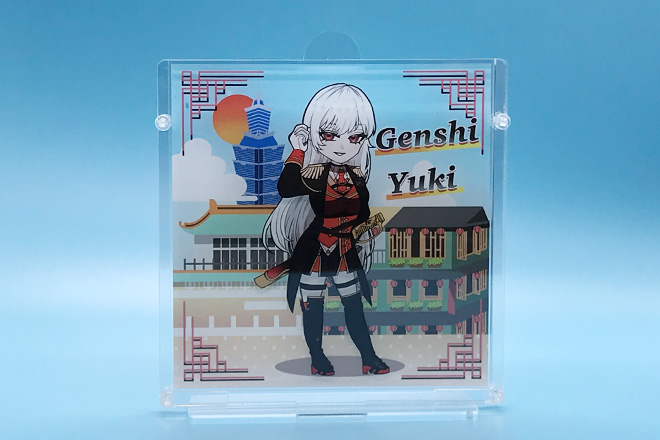 衣装と装飾品で変化を楽しめる着せ替えアクスタ