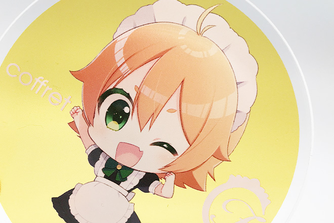 メイド服の女の子とオレンジの半透明印刷が映えるコースター